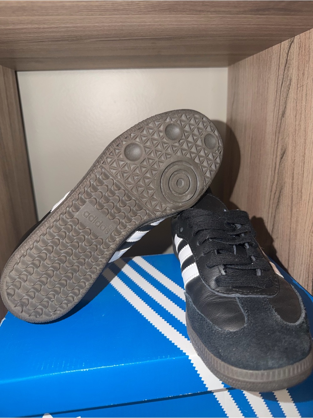 adidas Black Samba Sneakers - Picture 6 of 7